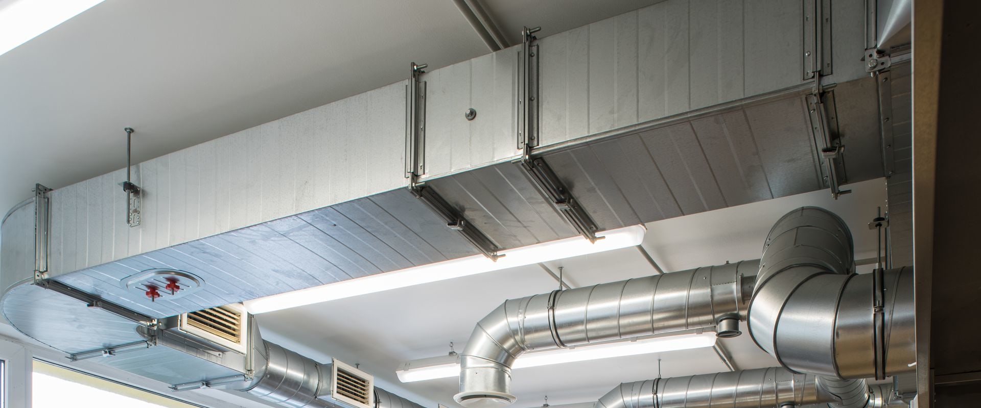 Choosing the Right Ductwork for Optimal Air Quality